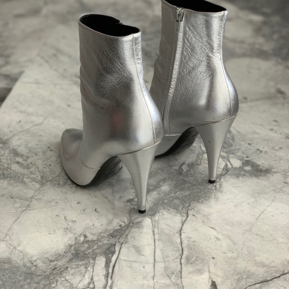 Saint Laurent silver ankle boots - Picture 2 of 4
